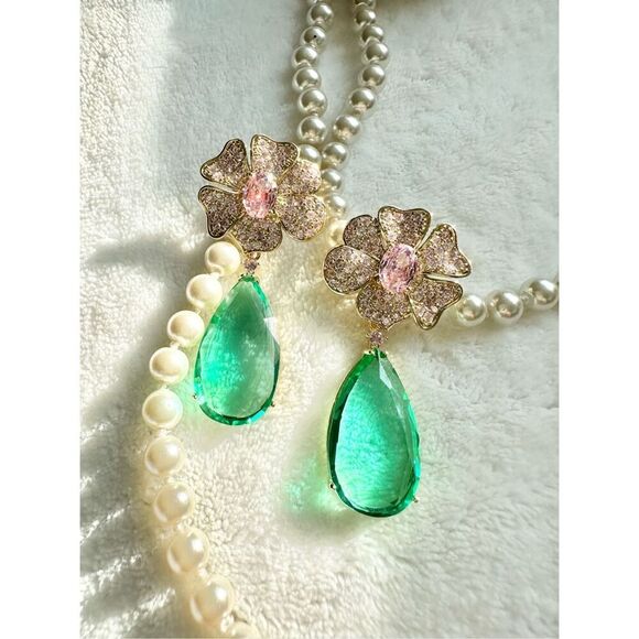 Mint green and light pink teardrop flower cubic zirconia dangle earrings ￼ - Picture 2 of 11